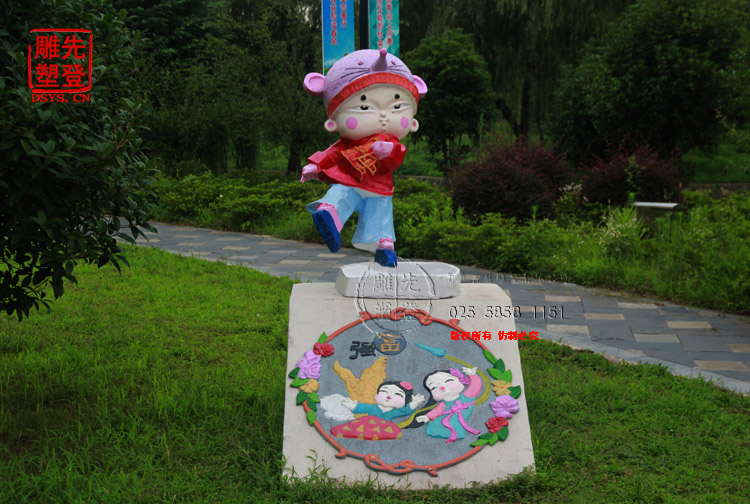 ���娃卡通雕塑系�?0.jpg