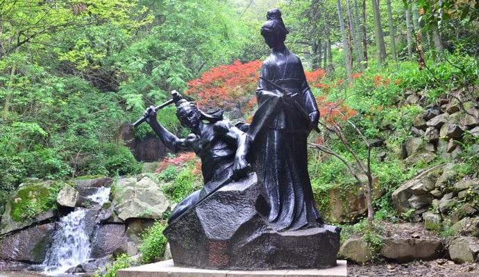 �Ͼ����܏S����o���vһ�v�Ɍ���Īа�Ĺ��£�